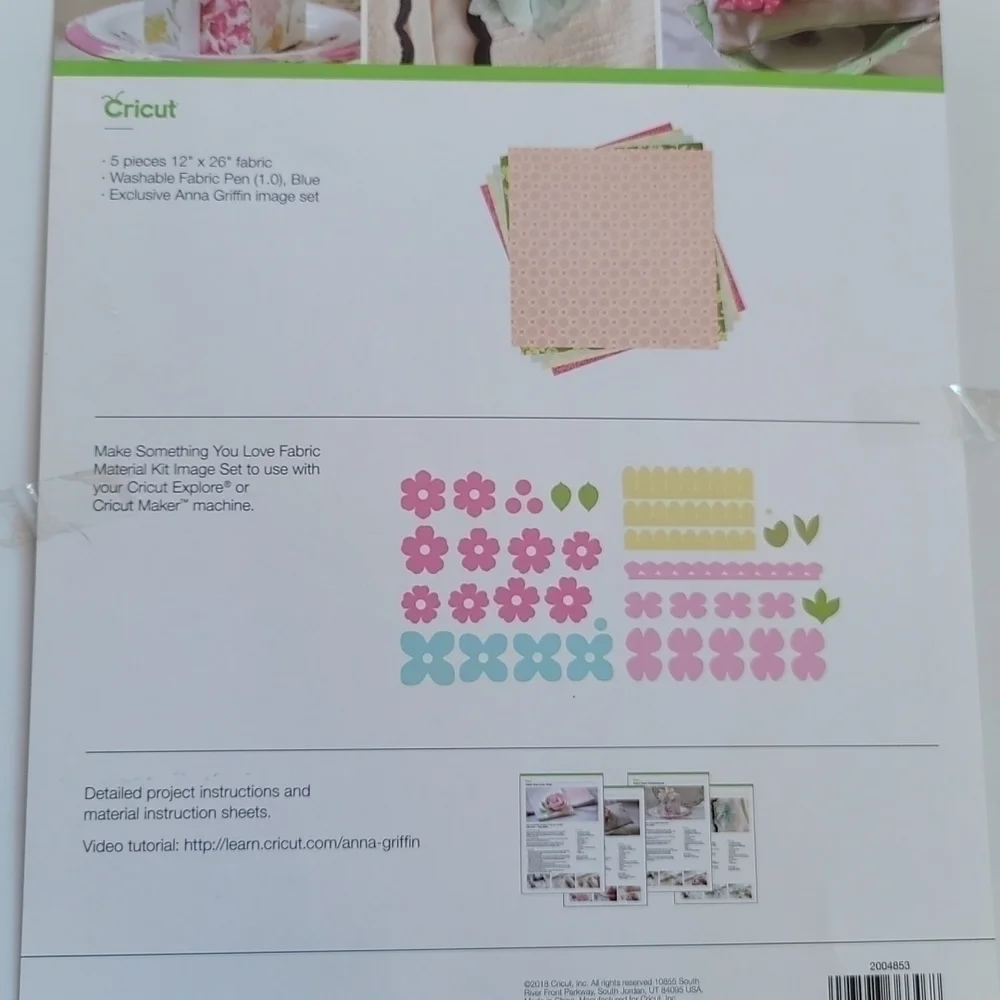 🆕️ Cricut Anna Griffin Make Something You Love Fabric Material Kit. NEW